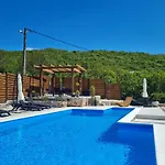 Kamena Kuca Goranci * Mostar