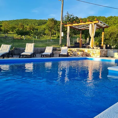 Dom wakacyjny Kamena Kuca Goranci Mostar