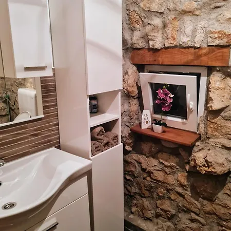 Kamena Kuca Goranci Dom wakacyjny *