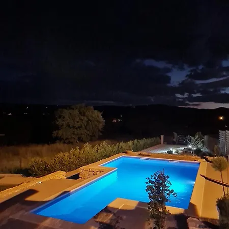 Kamena Kuca Goranci Mostar