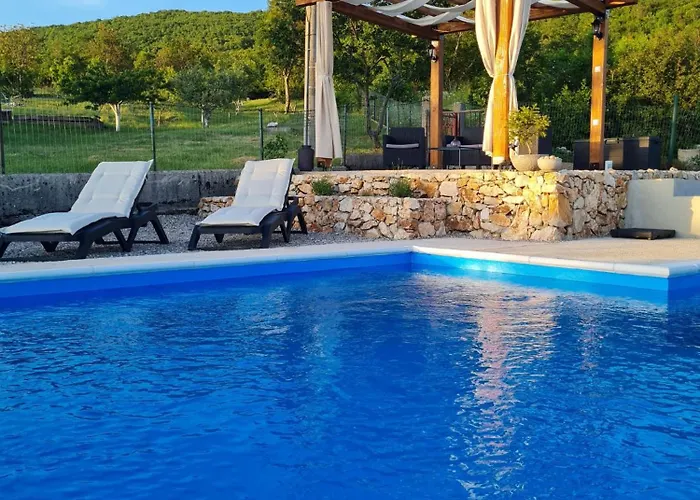 Kamena Kuca Goranci Сasa de vacaciones Mostar